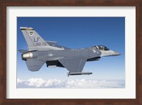 F-16C Fighting Falcon during a sortie over Arizona Fine Art Print