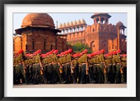 Indian Army soldiers march in formation, New Delhi, India Fine Art Print