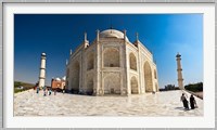 The main platform just outside the Taj Mahal, Agra, Inda Fine Art Print