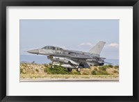 F-16D of the Royal Singapore Air Force Fine Art Print