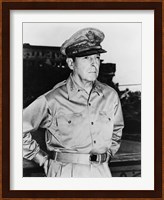 Douglas MacArthur (black & white) Fine Art Print