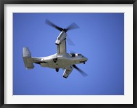 An Osprey tiltrotor aircraft in flight Fine Art Print