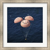 The Apollo 16 Command Module approaching Touchdown in the Central Pacific Ocean Fine Art Print