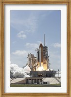 Space shuttle Atlantis lifts off Fine Art Print