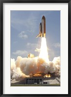Space shuttle Atlantis lifts off from Kennedy Space Center's Launch Pad 39A into orbit Fine Art Print