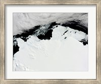 The Queen Mary Coast of Antarctica Fine Art Print