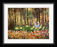 Family in Garden, Argenteuil Framed Print