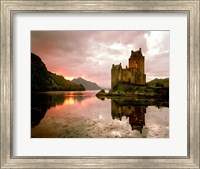 Eilean Donan, Scotland Fine Art Print