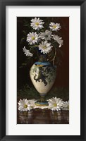 Daisies in Royal Worchester Fine Art Print