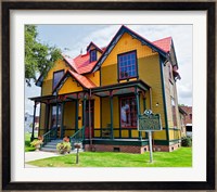 Exterior of Tennessee Williams' Birthplace, Columbus, Mississippi Fine Art Print