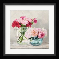 Fleurs et Vases Blanc I Framed Print