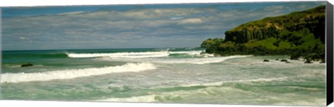 Framed Waves breaking on the shore, backside of Lennox Head, New South Wales, Australia Print