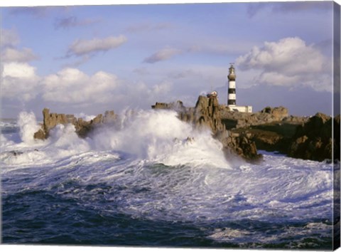Framed Phare du Creac'h Print