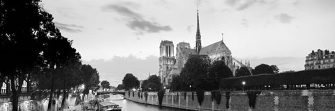 Framed Spire - &#206;le de la Cite Print