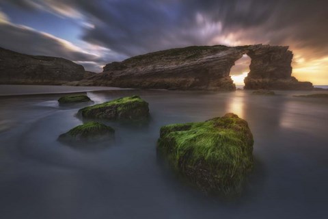 Framed Beach of the Cathedrals Print