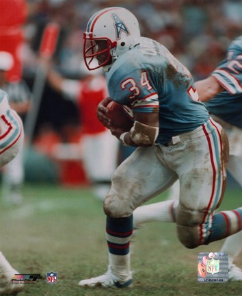 Framed Earl Campbell - Running with ball Print