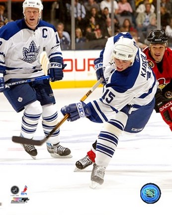 Framed Tomas Kaberle - '06 / '07 Away Action Print