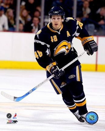 Framed Daniel Briere - '06 / '07 Home Action Print