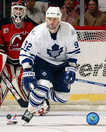 Framed Jeff O'Neill - '06 / '07 Away Action Print