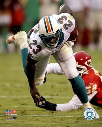 Framed Ronnie Brown - 2007 Action Print