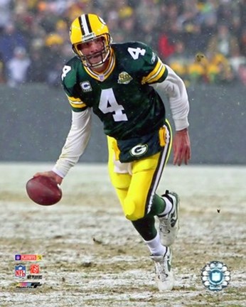 Framed Brett Favre Shovel Pass 2007 NFC Divisional Playoff Game Print