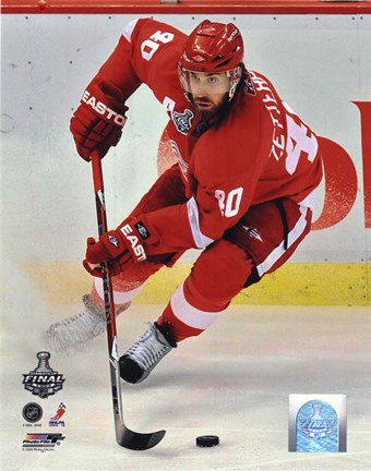 Framed H. Zetterberg - 09' St. Cup / Gm. 1 (#2) Print
