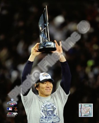 Framed Hideki Matsui with the World Series MVP Trophy Game Six of the 2009 MLB World Series (#33) Print
