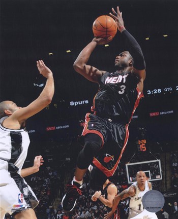 Framed Dwyane Wade 2009-10 Action Print