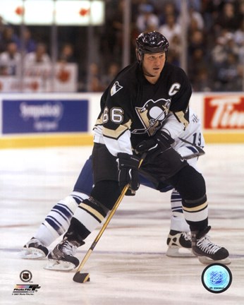 Framed Mario Lemieux Action Print