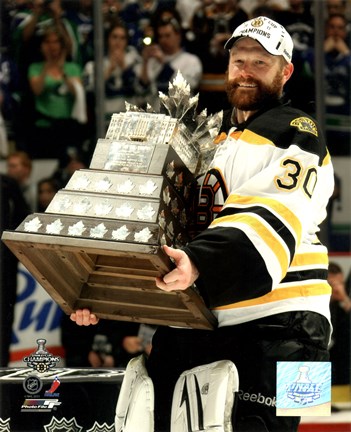Framed Tim Thomas with the Conn Smythe Trophy Game 7 of the 2011 NHL Stanley Cup Finals(#44) Print