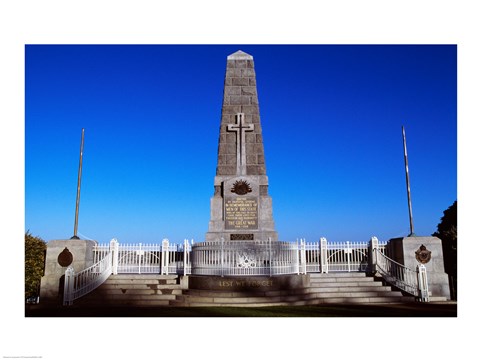 Framed Low angle view of an obelisk, King&#39;s Park, Perth, Australia Print