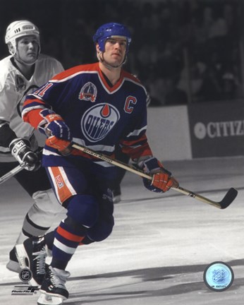 Framed Mark Messier 1990 Stanley Cup Finals Spotlight Action Print
