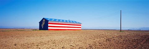Framed Flag Barn on Highway 41, Fresno, California Print