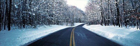 Framed Metro Park Road OH USA Print