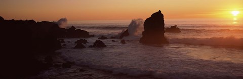 Framed Rocks in the sea, California, USA Print