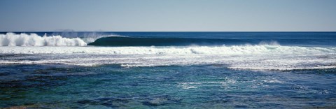 Framed Wave splashing in the sea Print