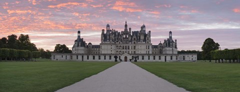 Framed Facade of a castle, Chateau Royal De Chambord, Loire-Et-Cher, Loire Valley, Loire River, Region Centre, France Print