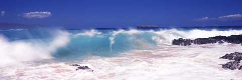 Framed Waves breaking on the rocks, Big Beach, Makena, Maui, Hawaii, USA Print