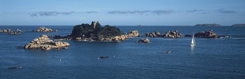 Framed Castle at the coast, Costaeres Castle, Cote de Granit Rose, Ploumanach, Perros-Guirec, Cotes-D'Armor, Brittany, France Print
