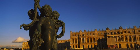 Framed Statues in front of a castle, Chateau de Versailles, Versailles, Yvelines, France Print