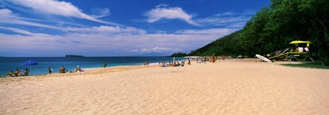 Framed Tourists on the beach, Makena Beach, Maui, Hawaii Print
