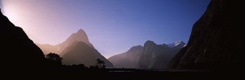 Framed Mountain range at water&#39;s edge, Milford Sound, Fiordland National Park, South Island, New Zealand Print