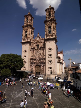 Framed Group of people in front of a cathedral, Santa Prisca Cathedral, Plaza Borda, Taxco, Guerrero, Mexico Print
