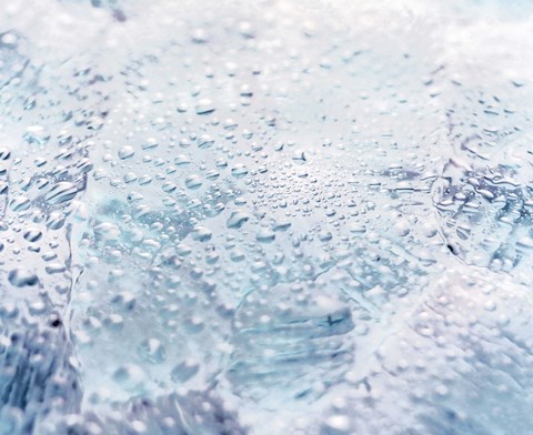 Framed Close up of water droplets on lavender glass Print