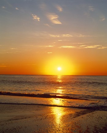 Framed Sunrise over the sea Print