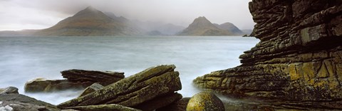 Framed Rock formations at coast, Black Cuillin, Elgol, Isle of Skye, Inner Hebrides, Highlands Region, Scotland Print