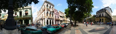 Framed Old cars parked outside buildings, Havana, Cuba Print