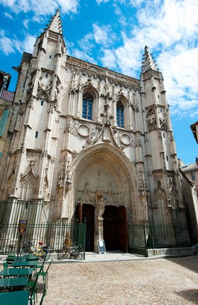 Framed Facade of a church, Place Saint Pierre, Avignon, Vaucluse, Provence-Alpes-Cote d&#39;Azur, France Print