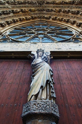Framed Virgin Mary statue with Jesus Christ at Reims Cathedral, Reims, Marne, Champagne-Ardenne, France Print