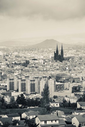 Framed Notre-Dame-de-l&#39;Assomption, Clermont-Ferrand, Auvergne, Puy-de-Dome, France Print